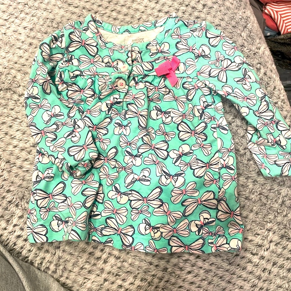 Little girl blouse